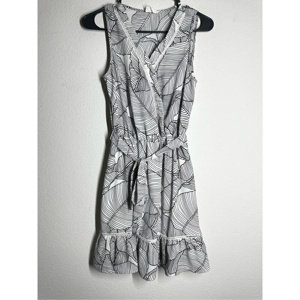 SIENNA SKY Size S Black & White Lightweight Bohemian Dress Sleeveless VNECK